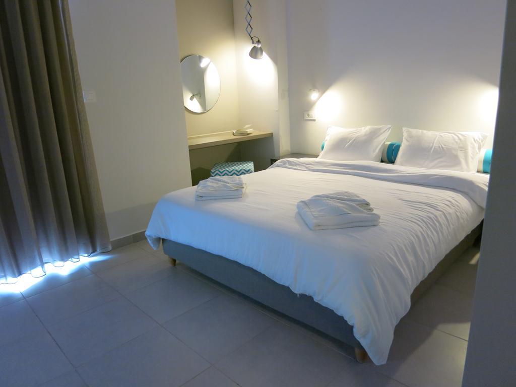 Amaryllis Aparthotel Platanias  Room photo
