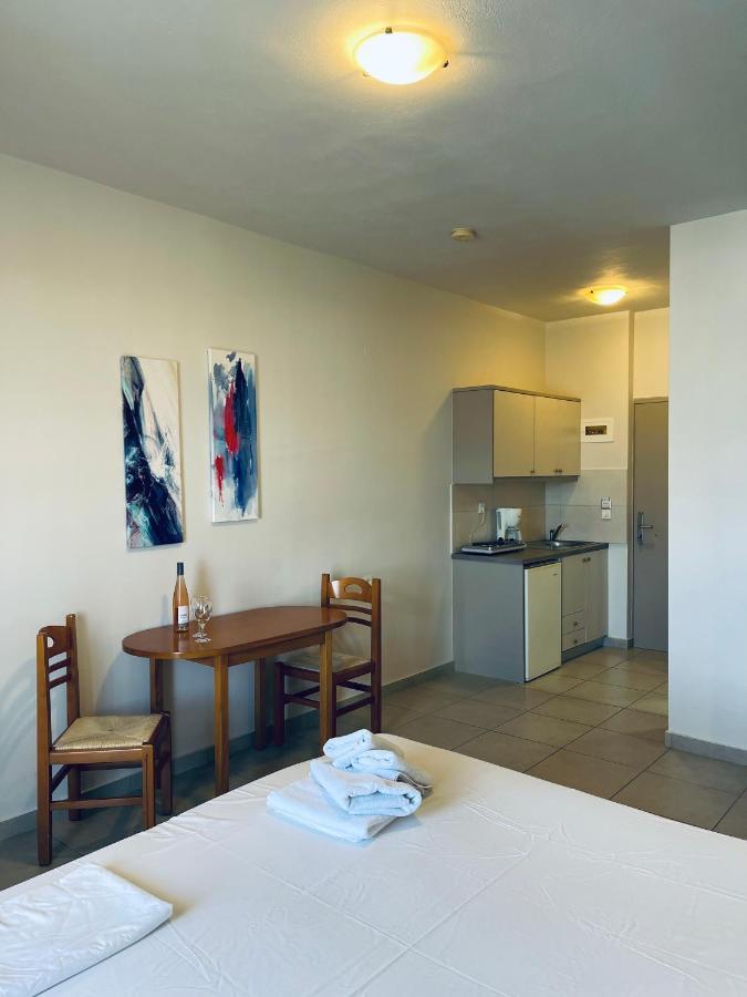 Amaryllis Aparthotel Platanias  Exterior photo