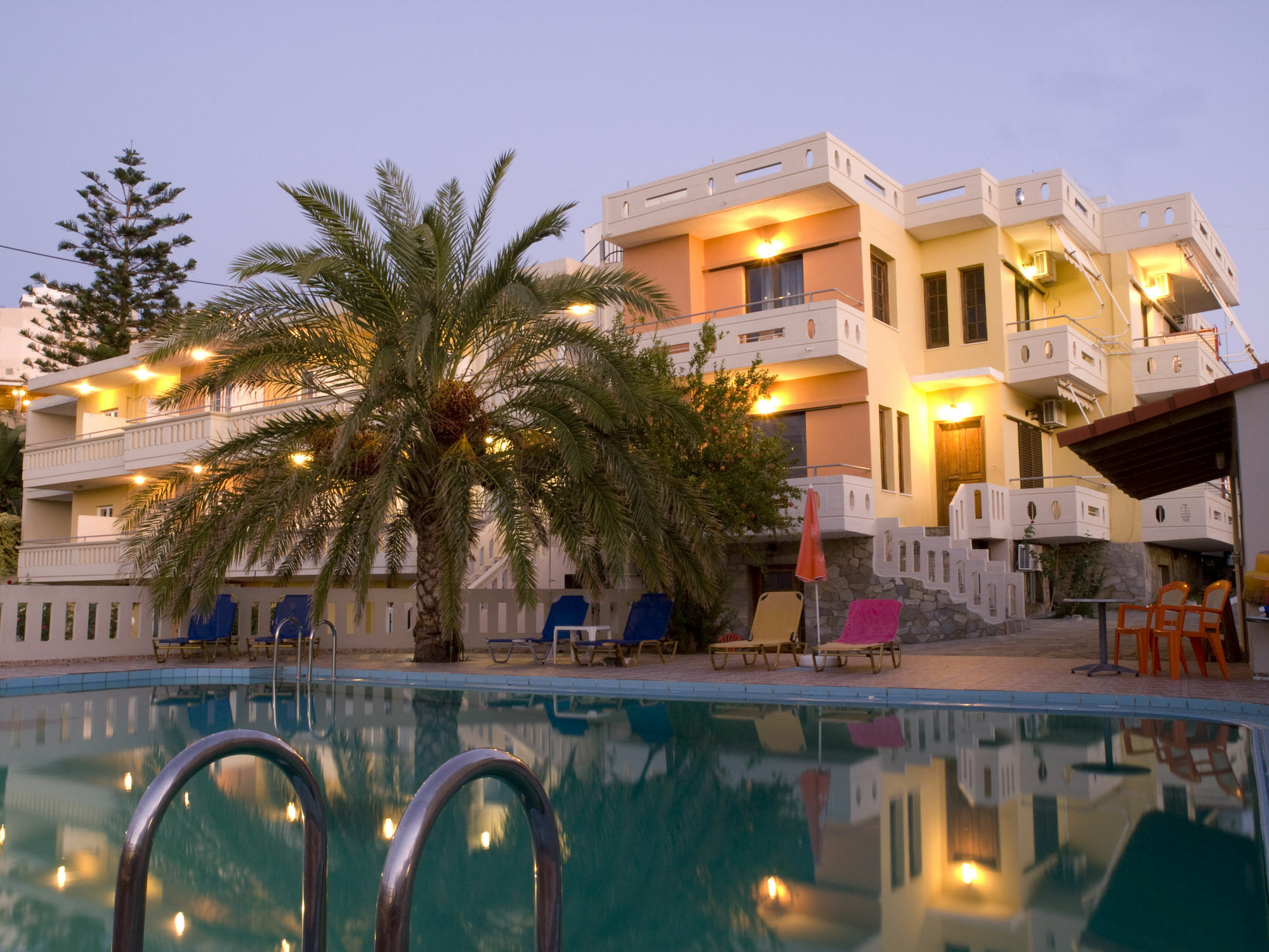 Amaryllis Aparthotel Platanias  Exterior photo
